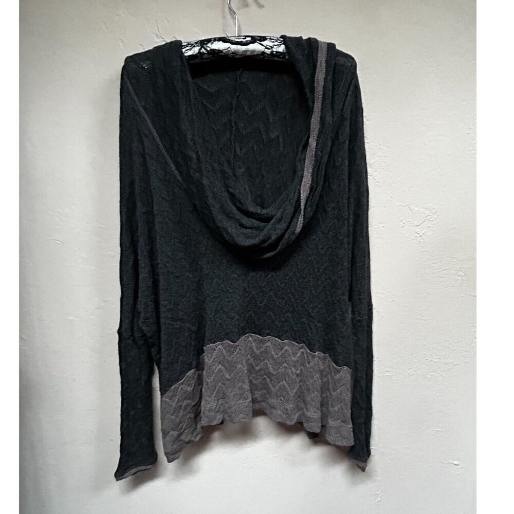 Ogle Womens Turtleneck Crochet Pullover Sweater Medium Knit Chevron Gray Brown